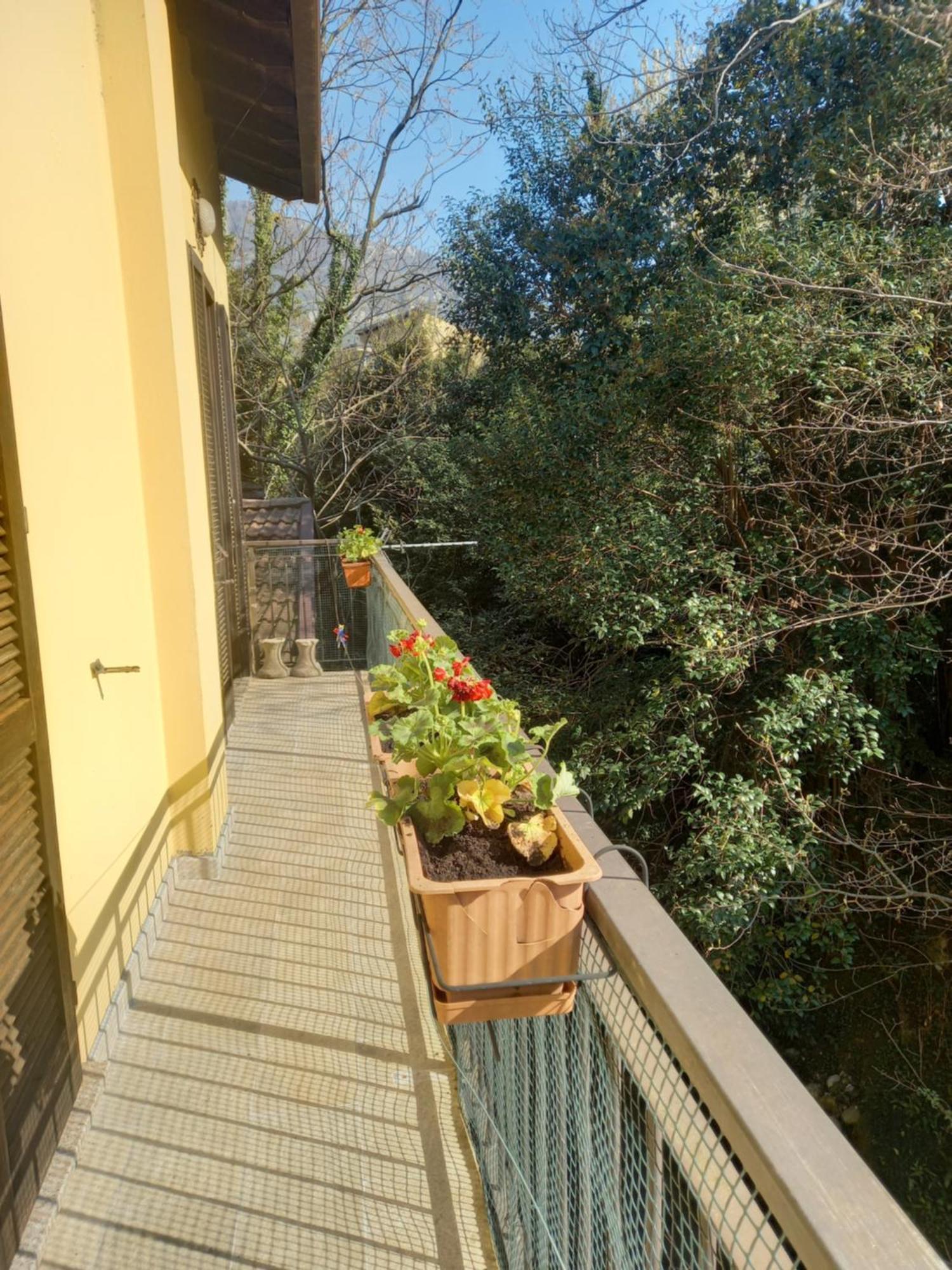 Meridian House Lecco Exterior photo